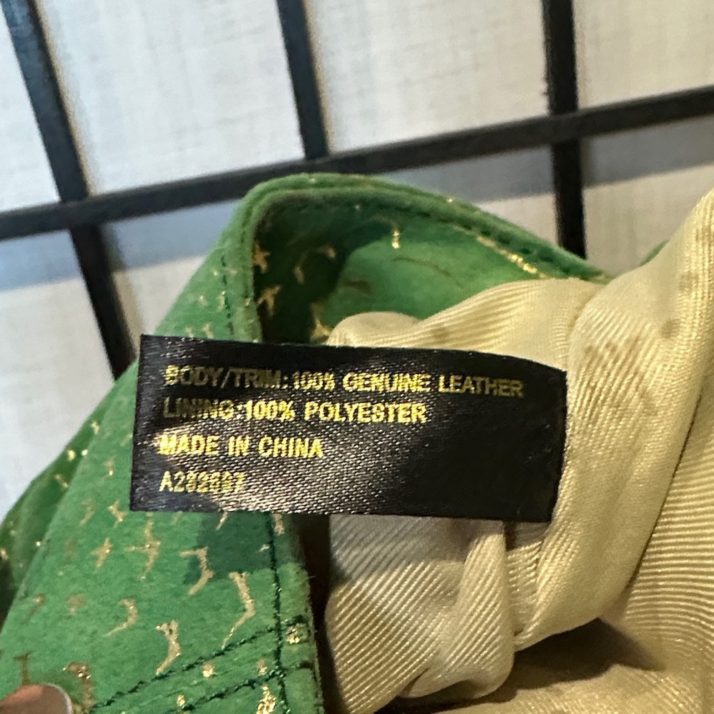 Aimee Kestenberg Green Gold Snakeskin Textured Leather Shoulder Bag Zippers EUC - Picture 12 of 13